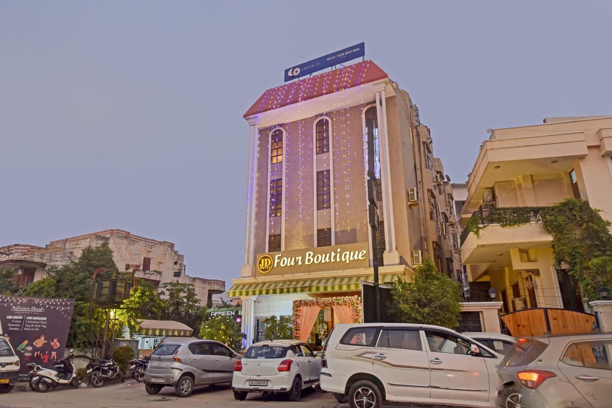 Collection O Hotel Four Boutique Kukas Exteriér fotografie
